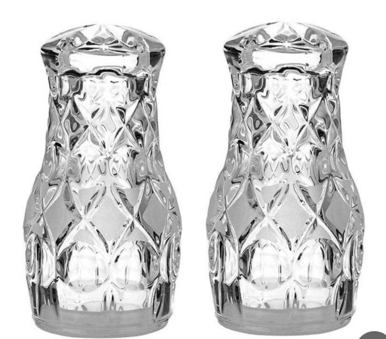 نمک پاش آنجلیکا